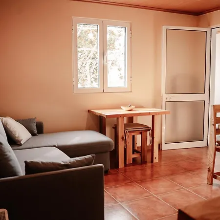 Madeira Island Rustic Mountain * Estreito de Câmara de Lobos